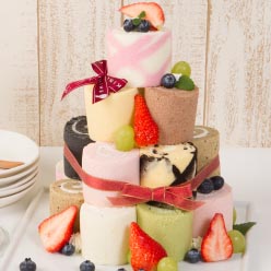 「新杵堂」ロールケーキタワー